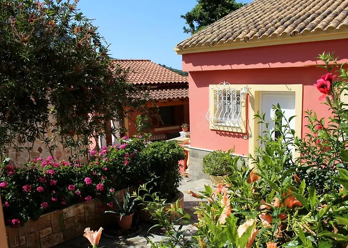 Eleni * Paramonas (Corfu)
