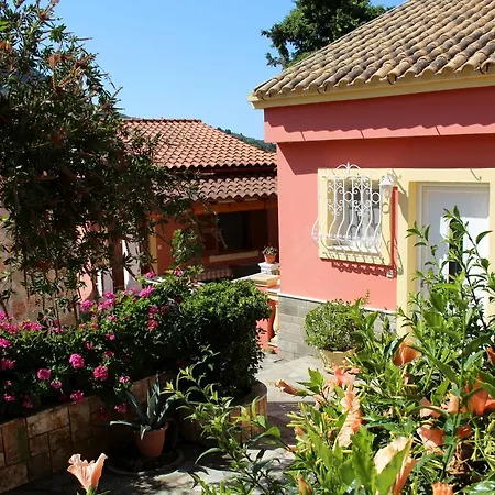 Eleni * Paramonas (Corfu)